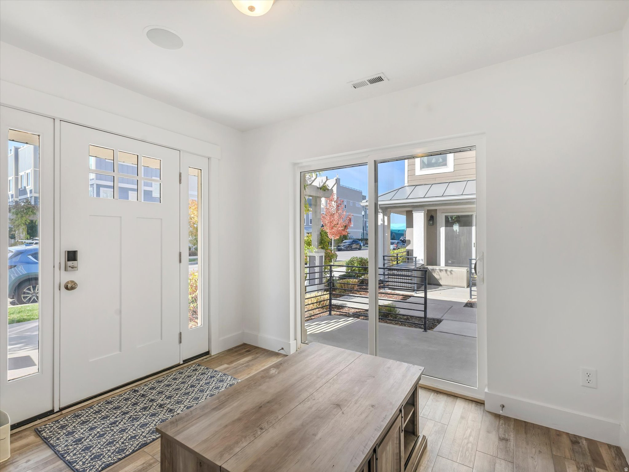 GRANTON SQUARE - Residential