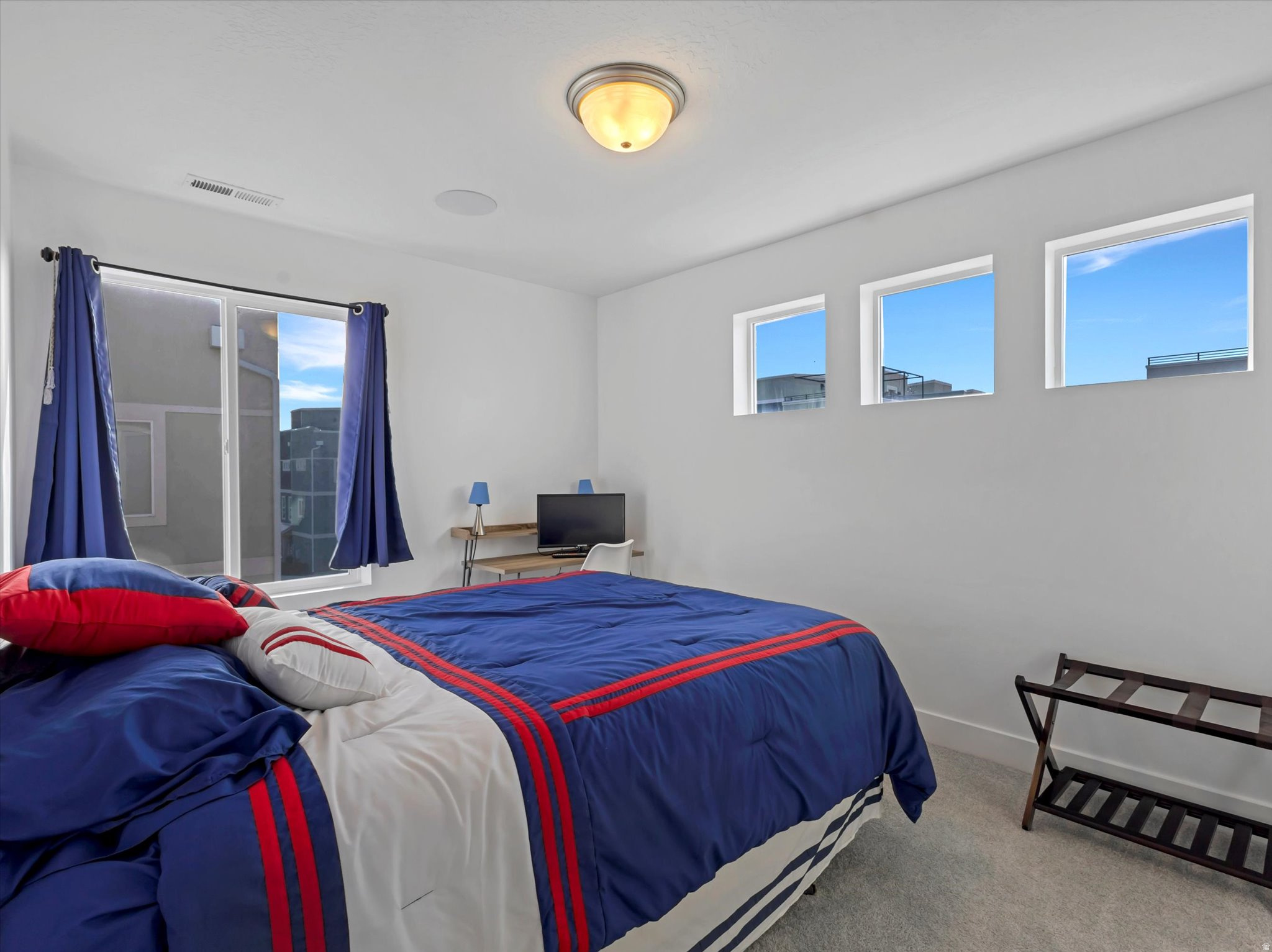 GRANTON SQUARE - Residential