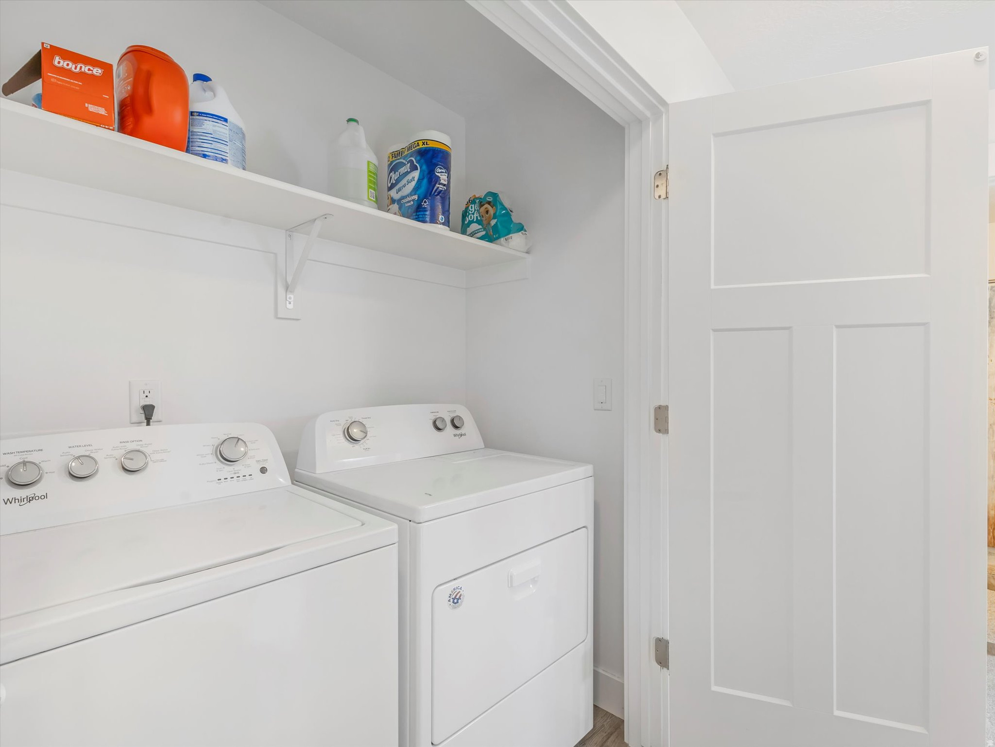 GRANTON SQUARE - Residential