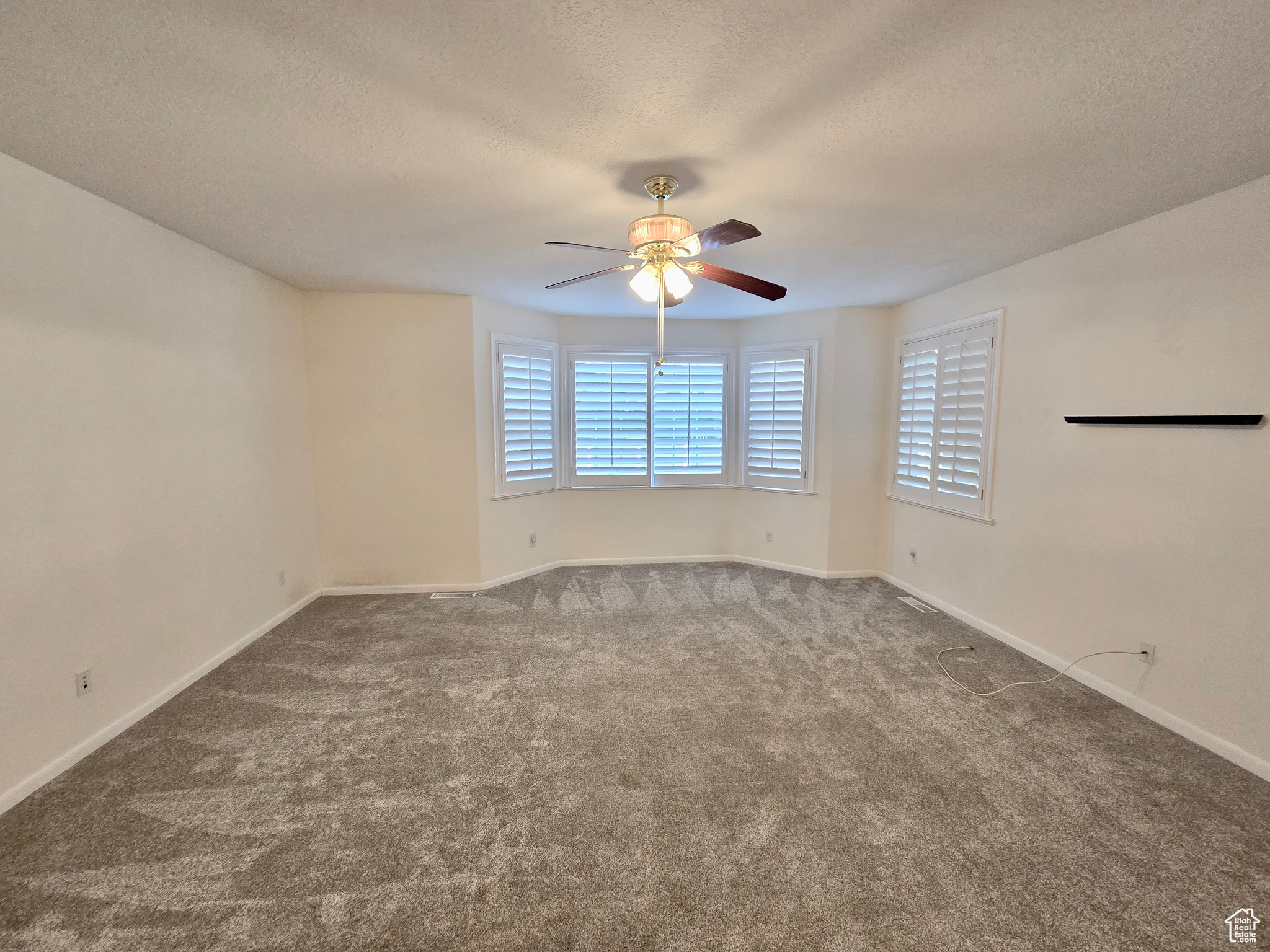 STEEPLE CHASE - Residential