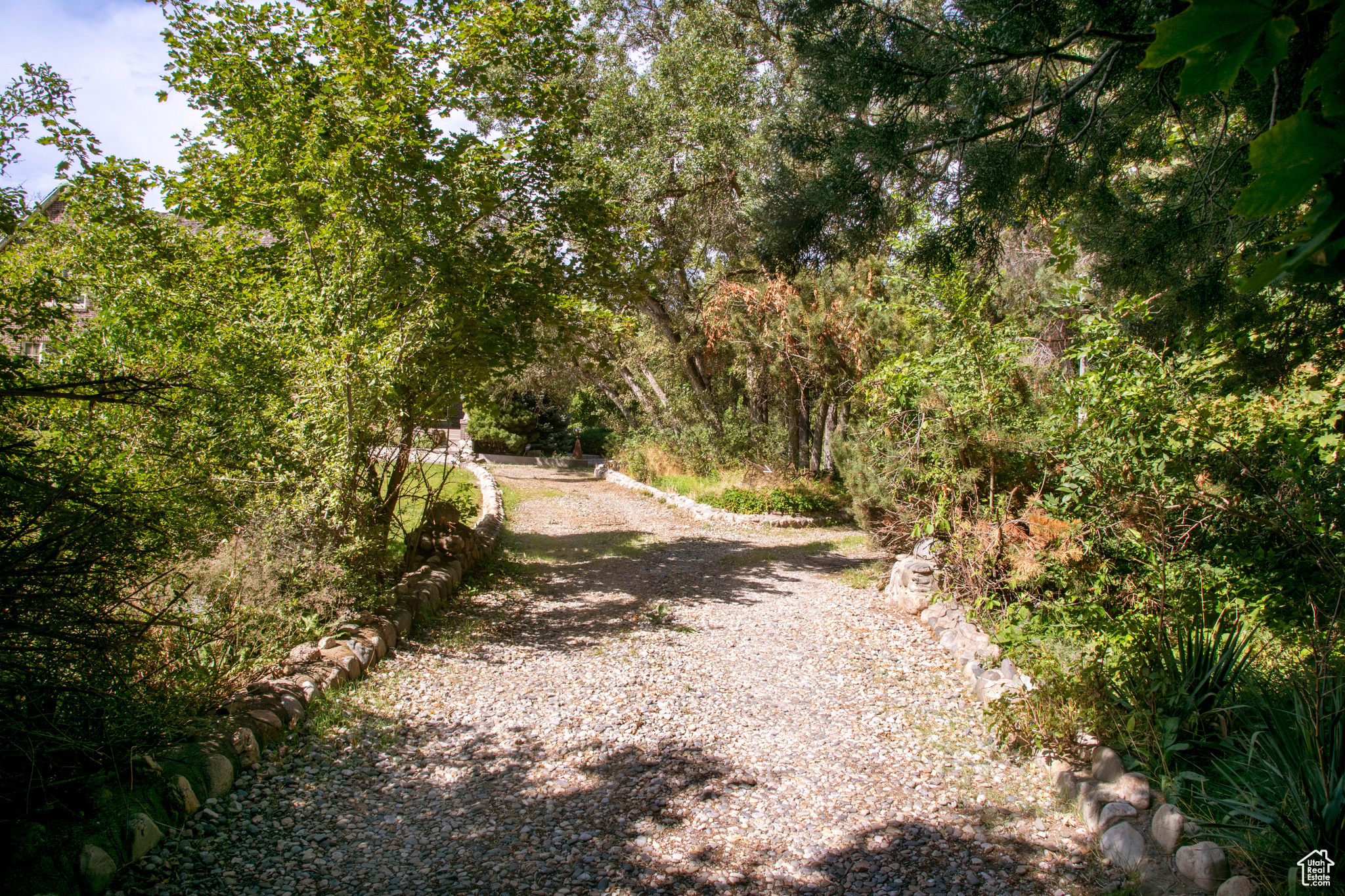 MOYLE PARK - Residential