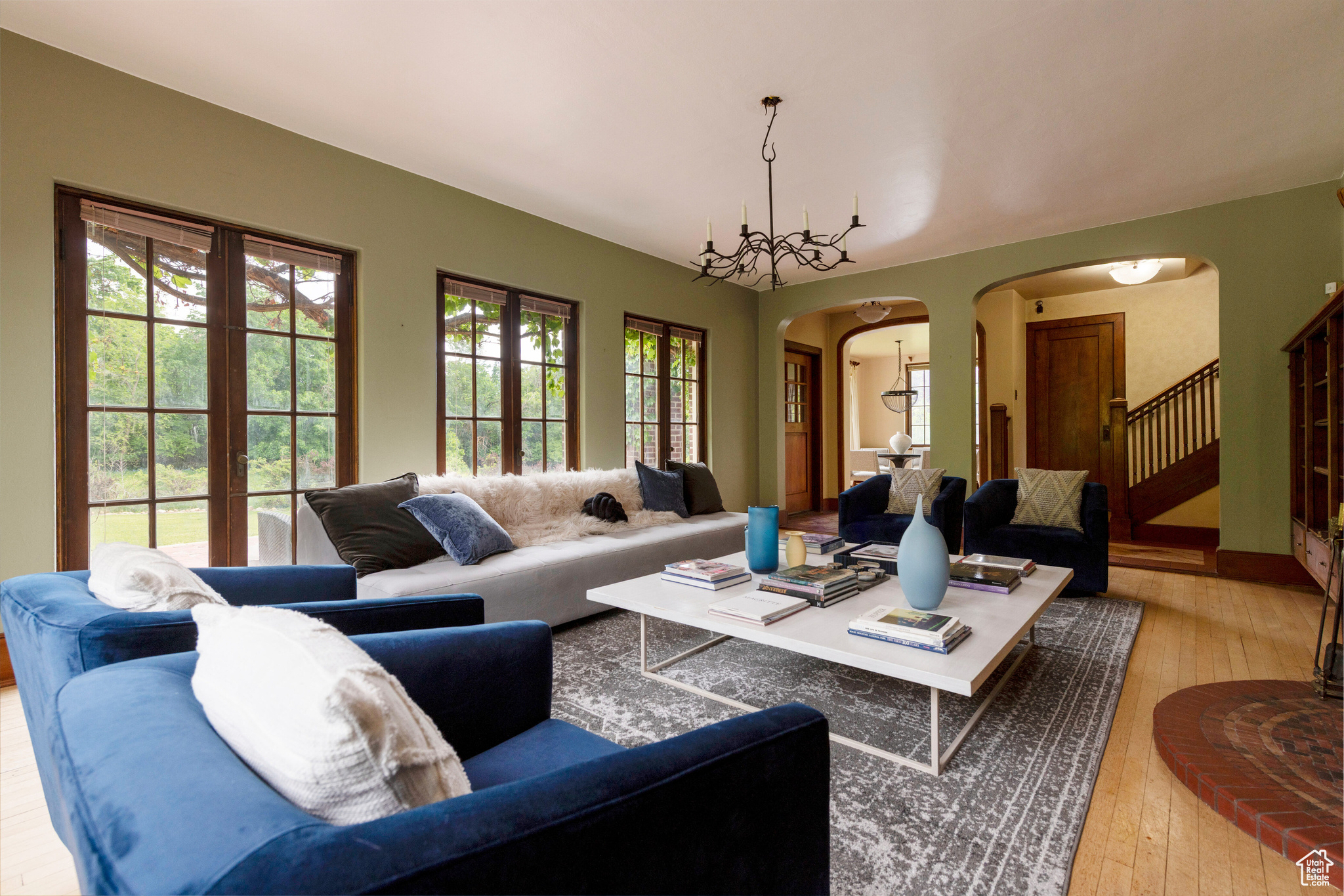 MOYLE PARK - Residential