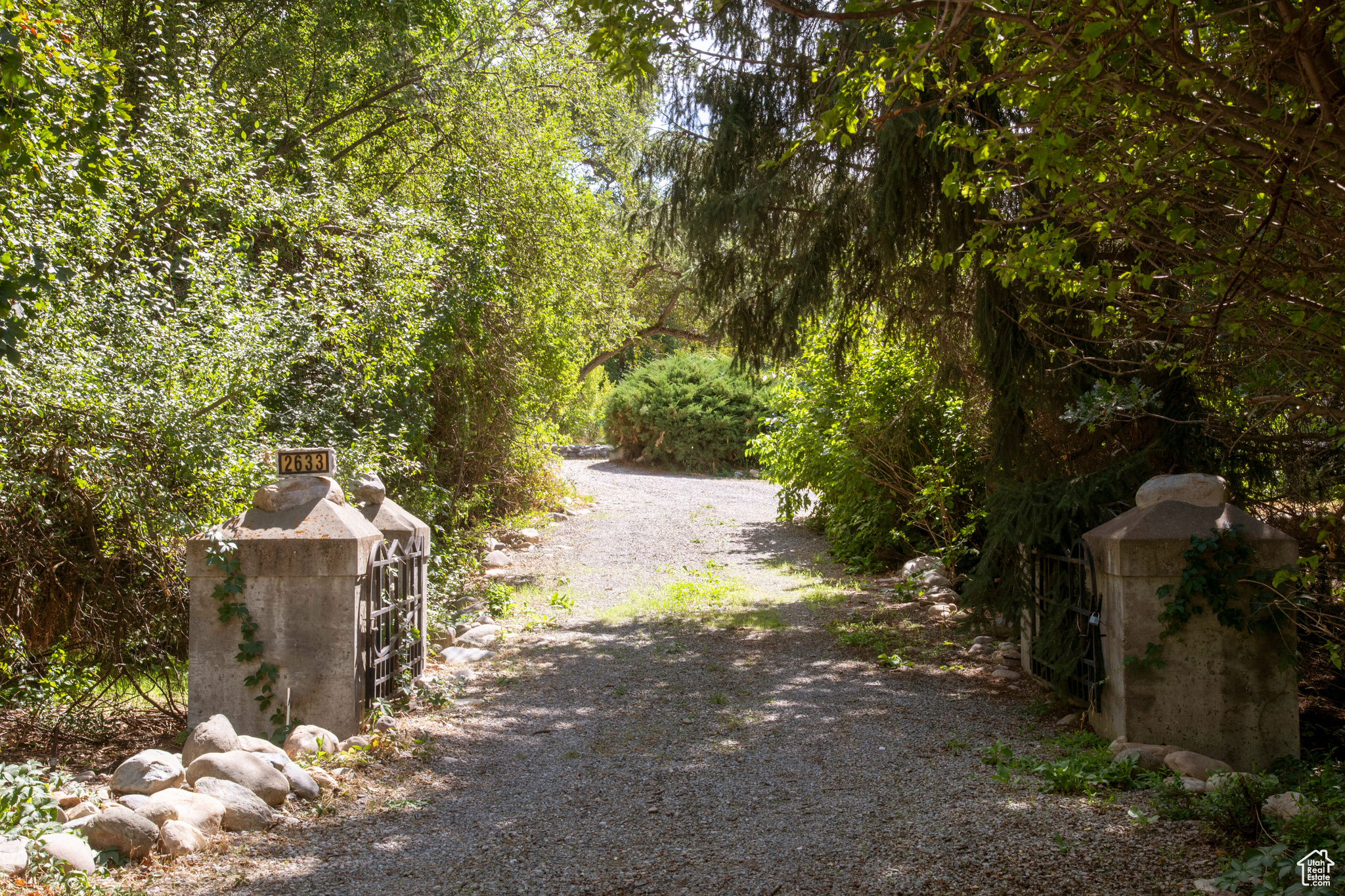 MOYLE PARK - Residential
