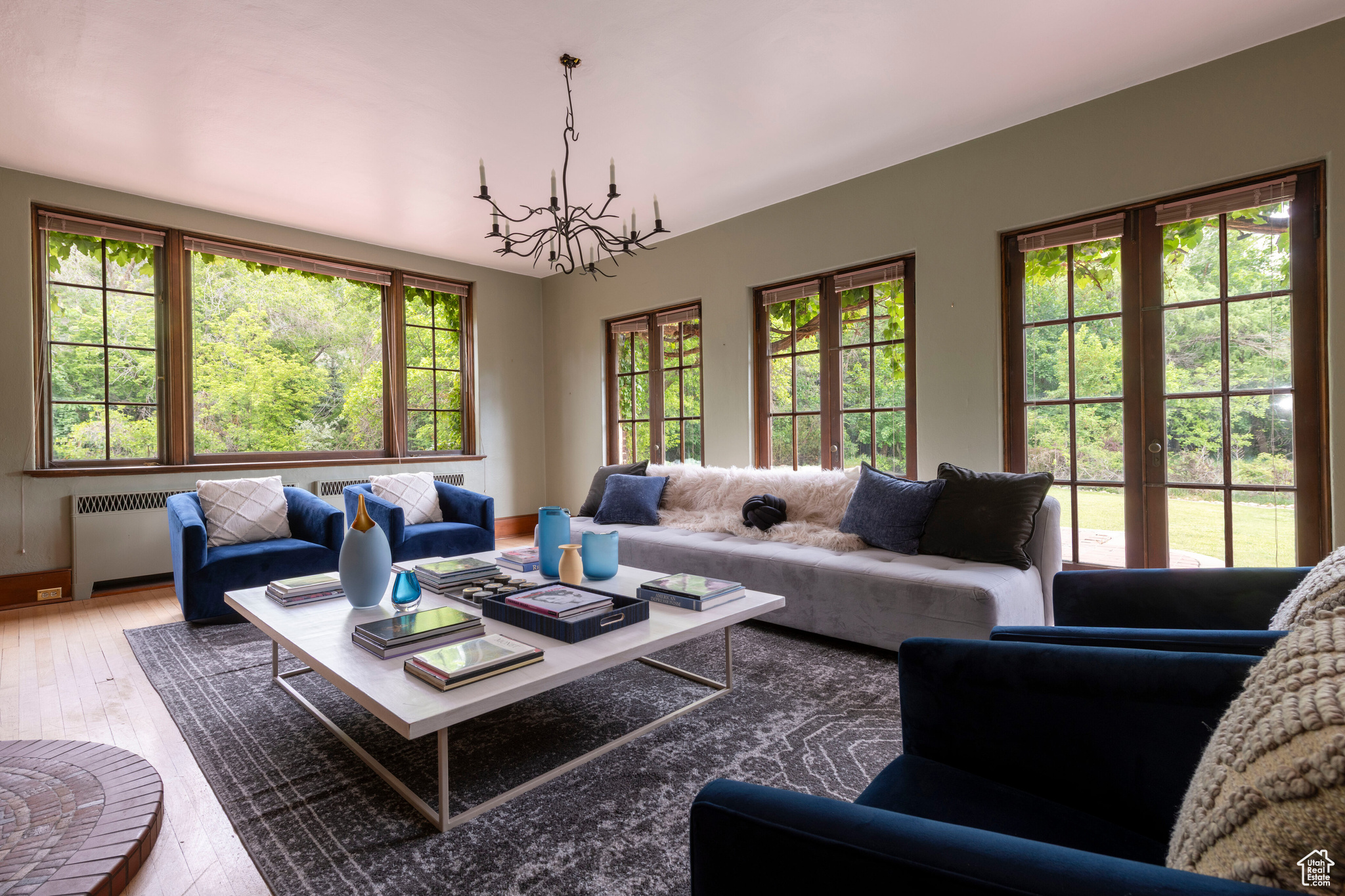 MOYLE PARK - Residential