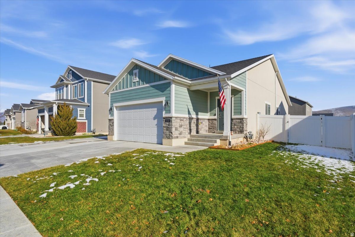 OVERLAND - Residential