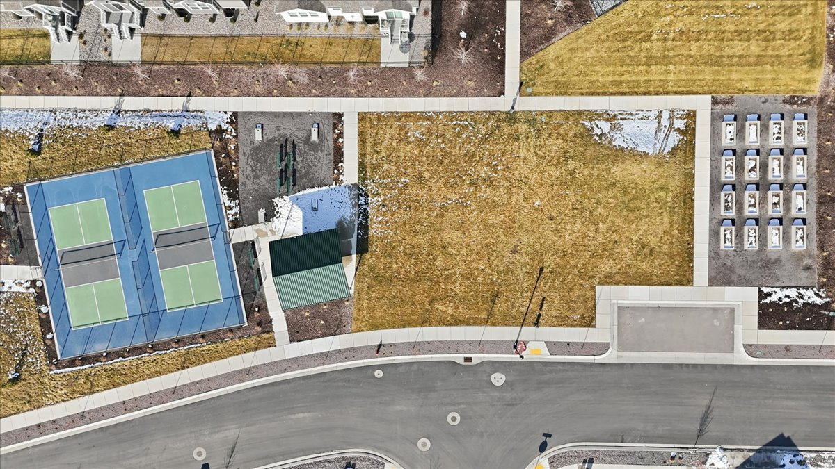 OVERLAND - Residential