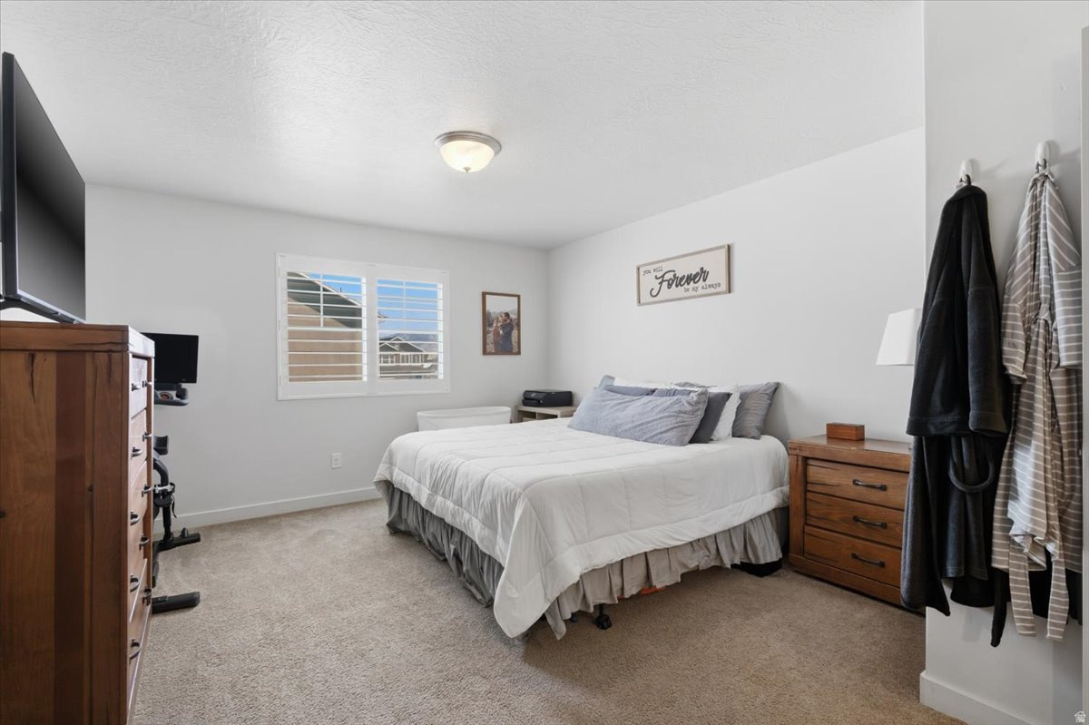 OVERLAND - Residential