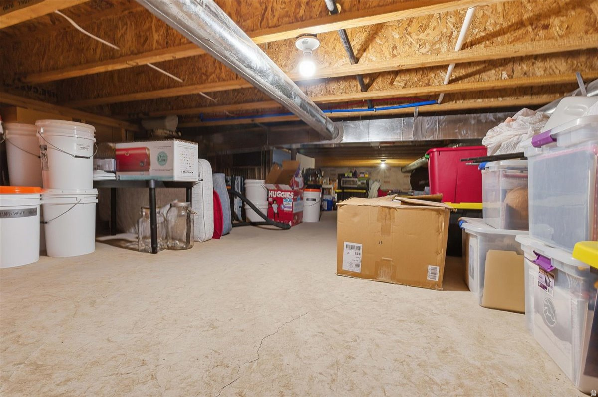 OVERLAND - Residential