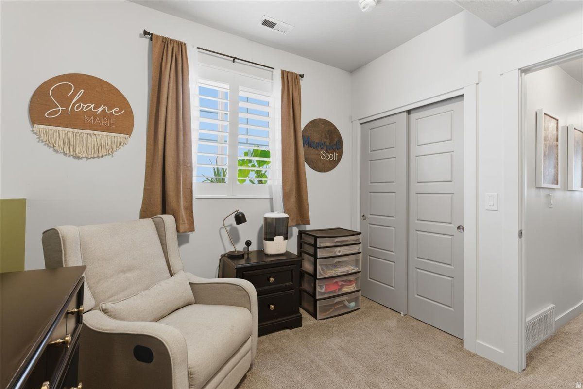 OVERLAND - Residential