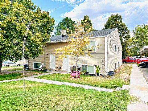 Photo of 4632 S ARLINGTON PARK DR, West Valley City, UT 84120 (MLS # 2107364)