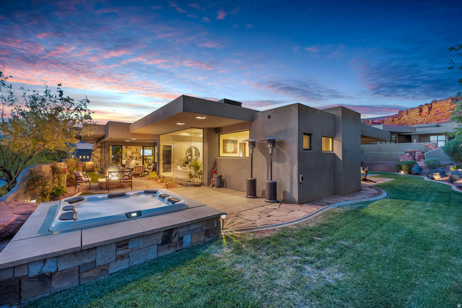 VISTAS AT ENTRADA PH 1 - Residential