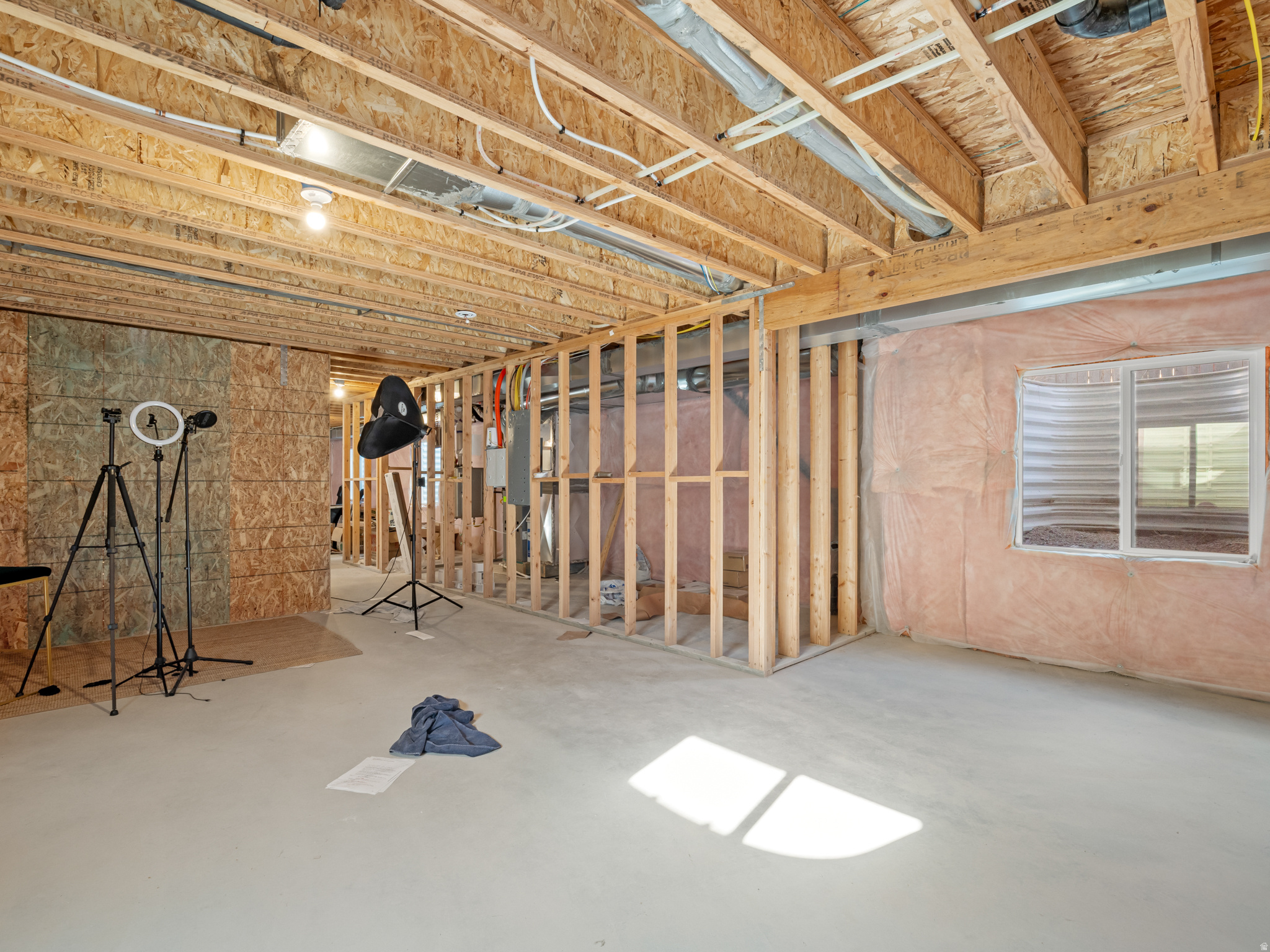 DAYBREAK - Residential