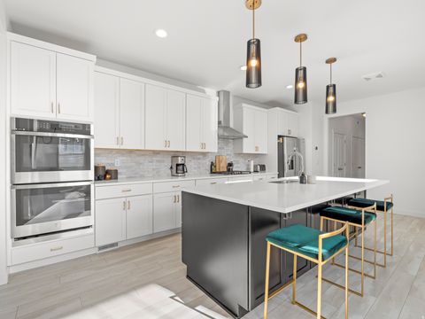 Tiny photo for 11517 S PEBBLE POND DR W, South Jordan, UT 84009 (MLS # 2147357)