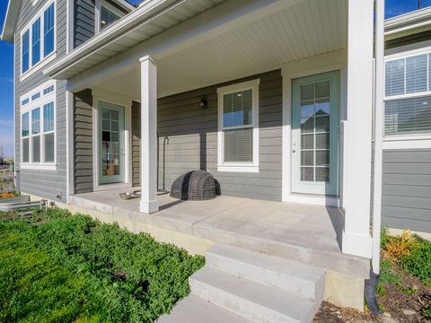 Tiny photo for 11517 S PEBBLE POND DR W, South Jordan, UT 84009 (MLS # 2147357)