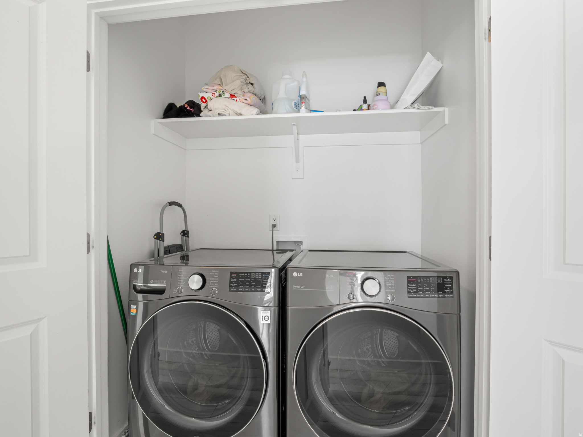 DAYBREAK - Residential