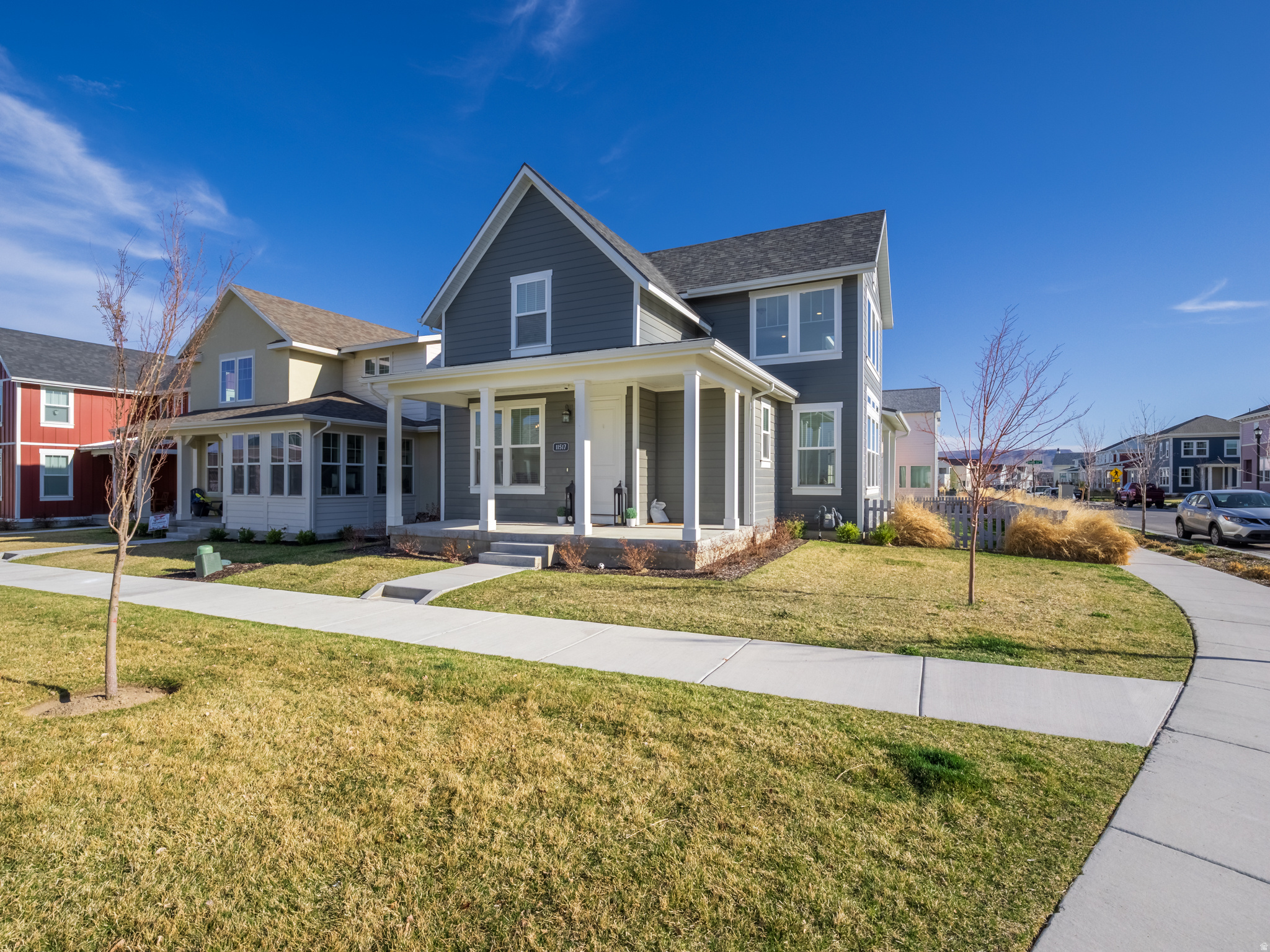 DAYBREAK - Residential