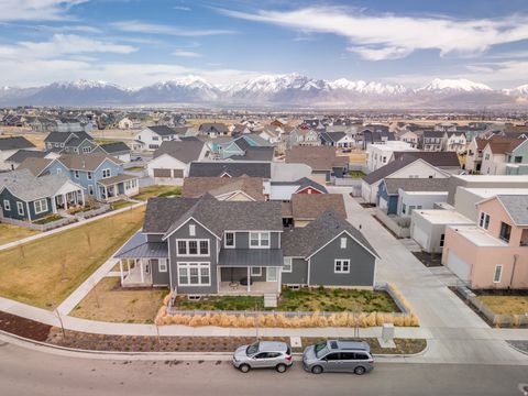 Tiny photo for 11517 S PEBBLE POND DR W, South Jordan, UT 84009 (MLS # 2147357)
