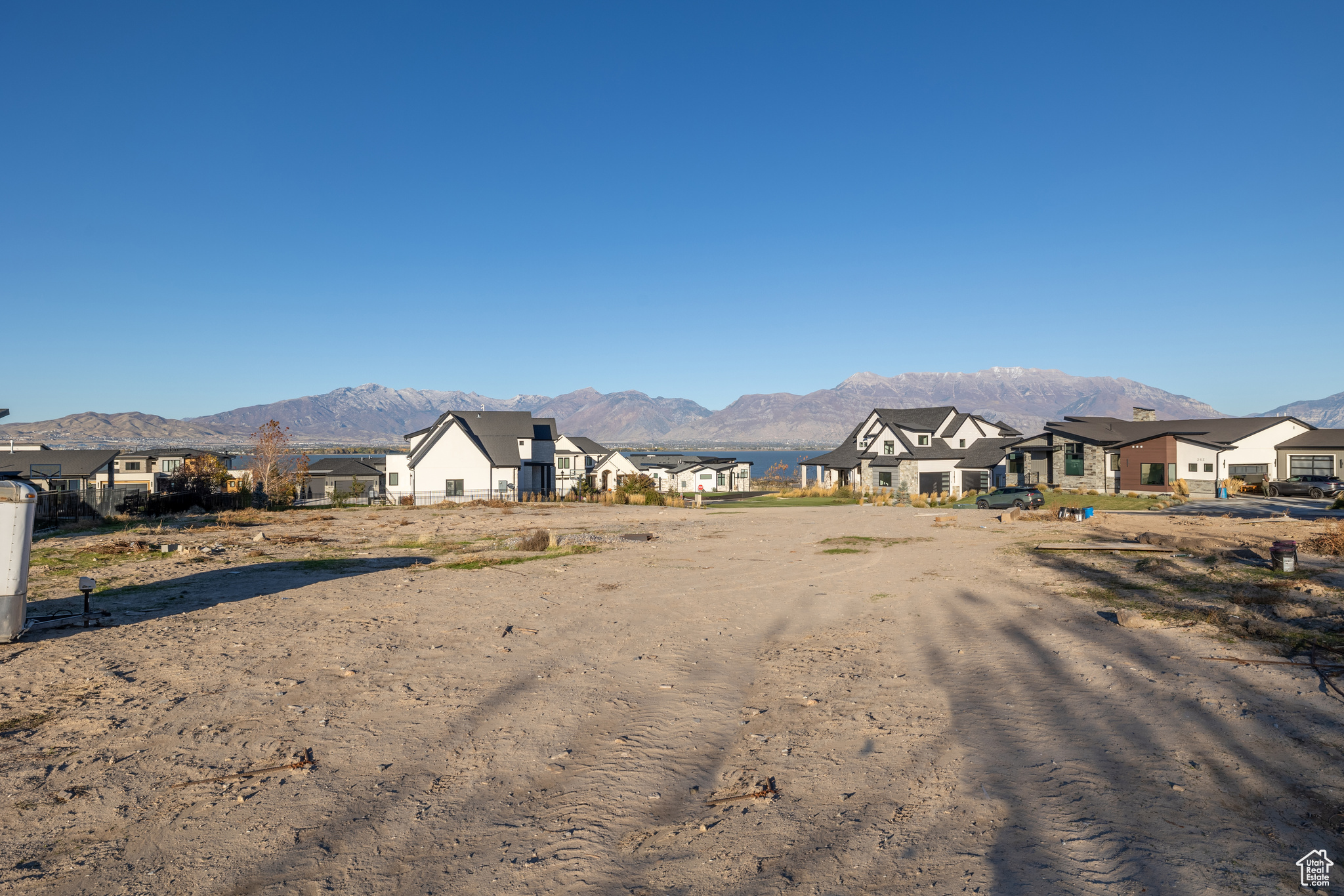 WILTSHIRE ESTATES - Land