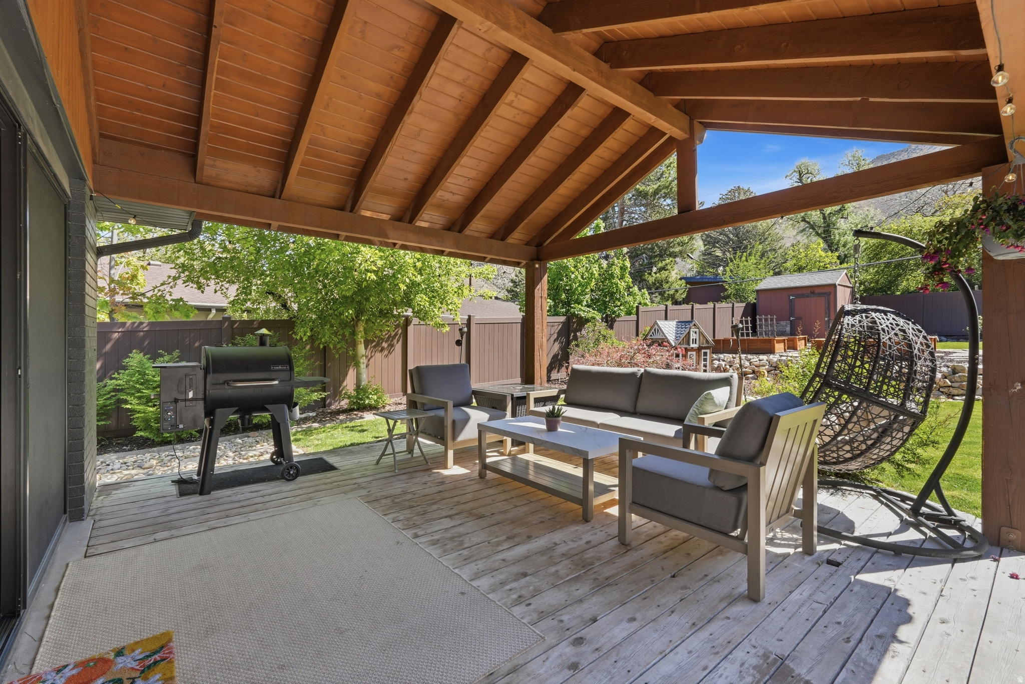 MOUNT OLYMPUS ACRES - Residential
