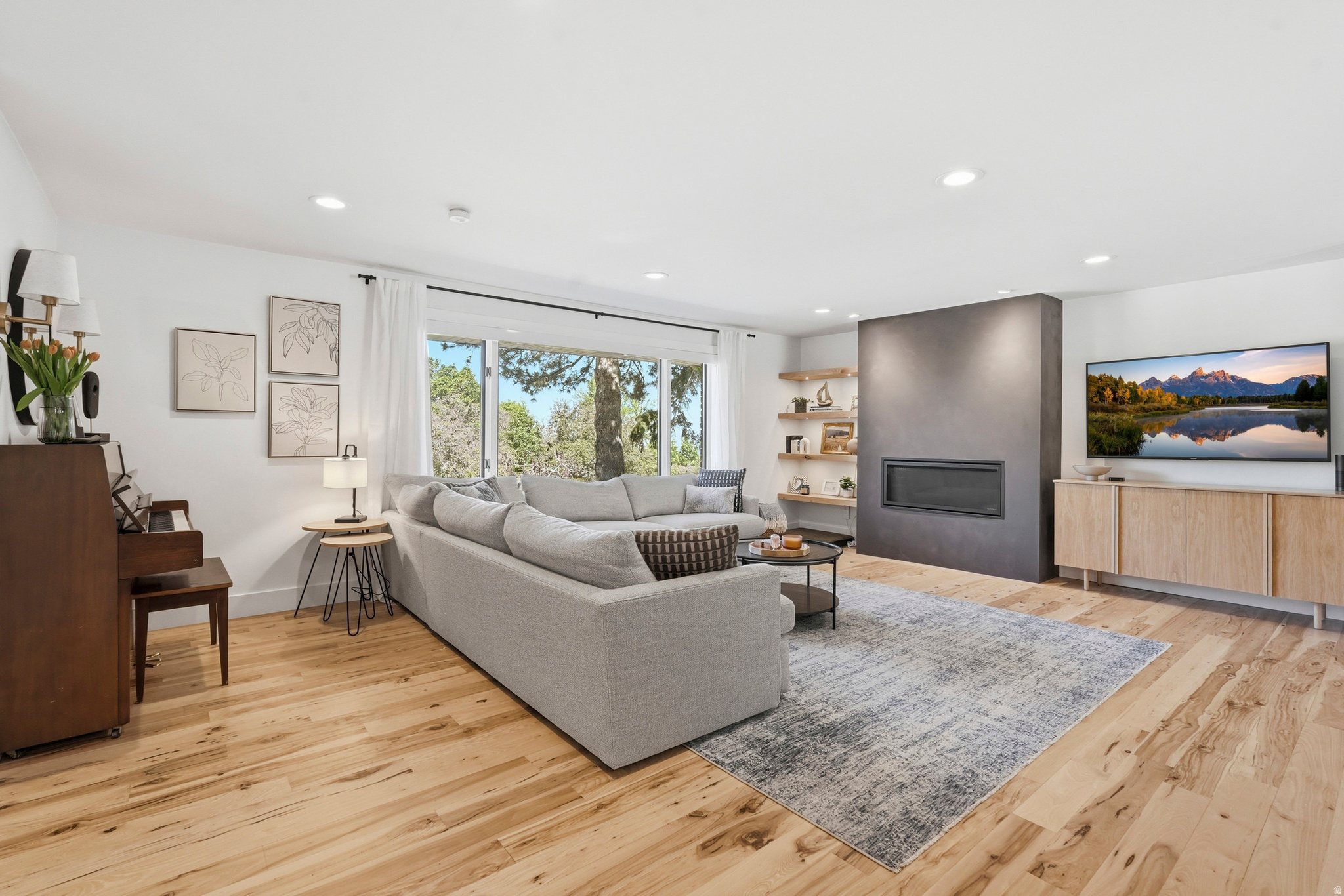 MOUNT OLYMPUS ACRES - Residential