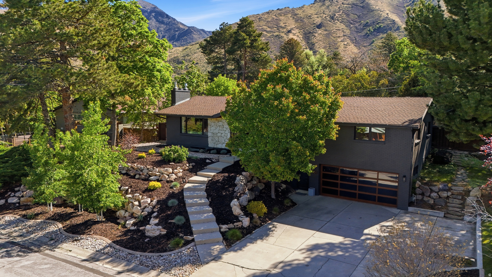 MOUNT OLYMPUS ACRES - Residential