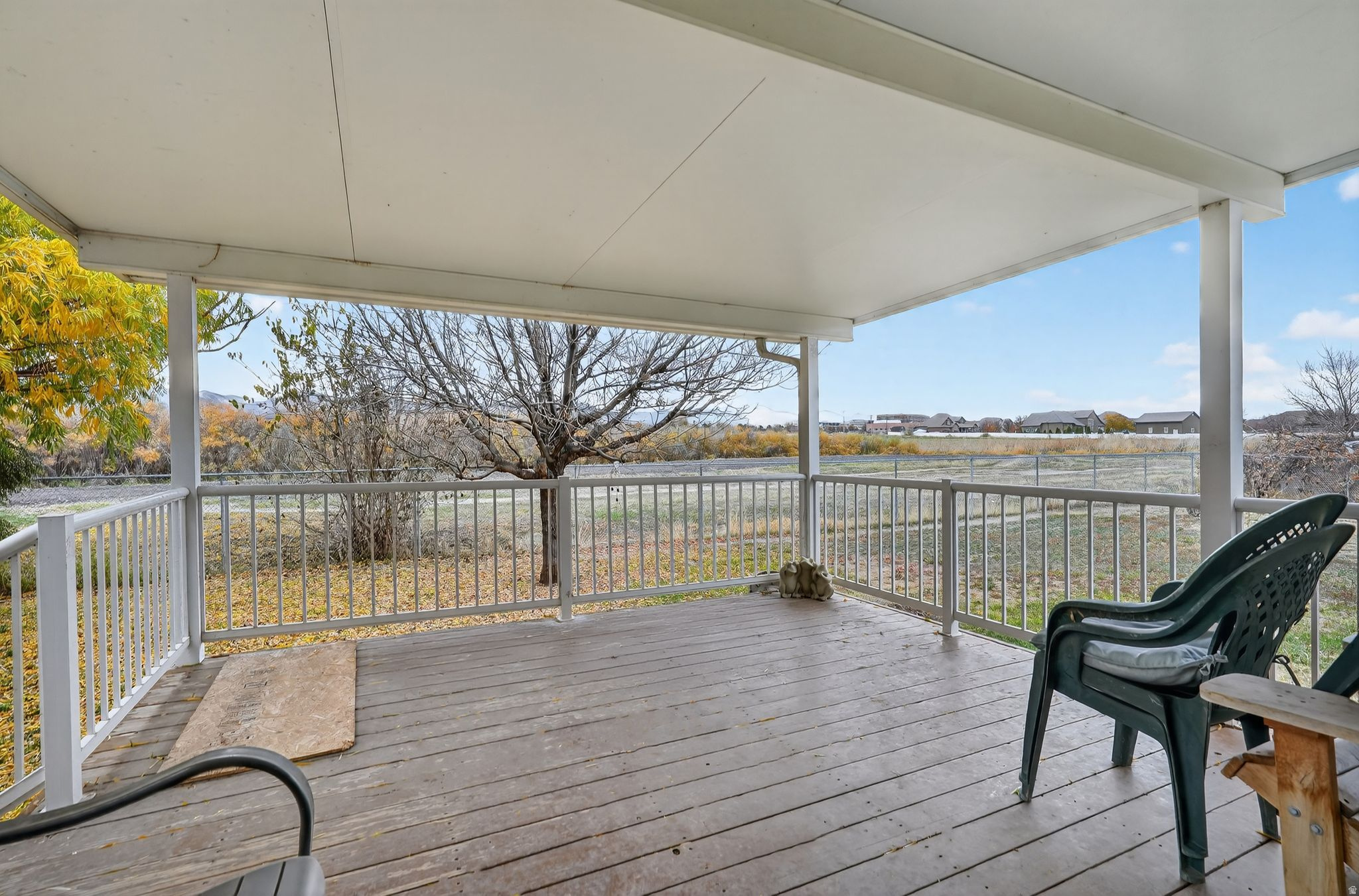 MEADOWS - Residential