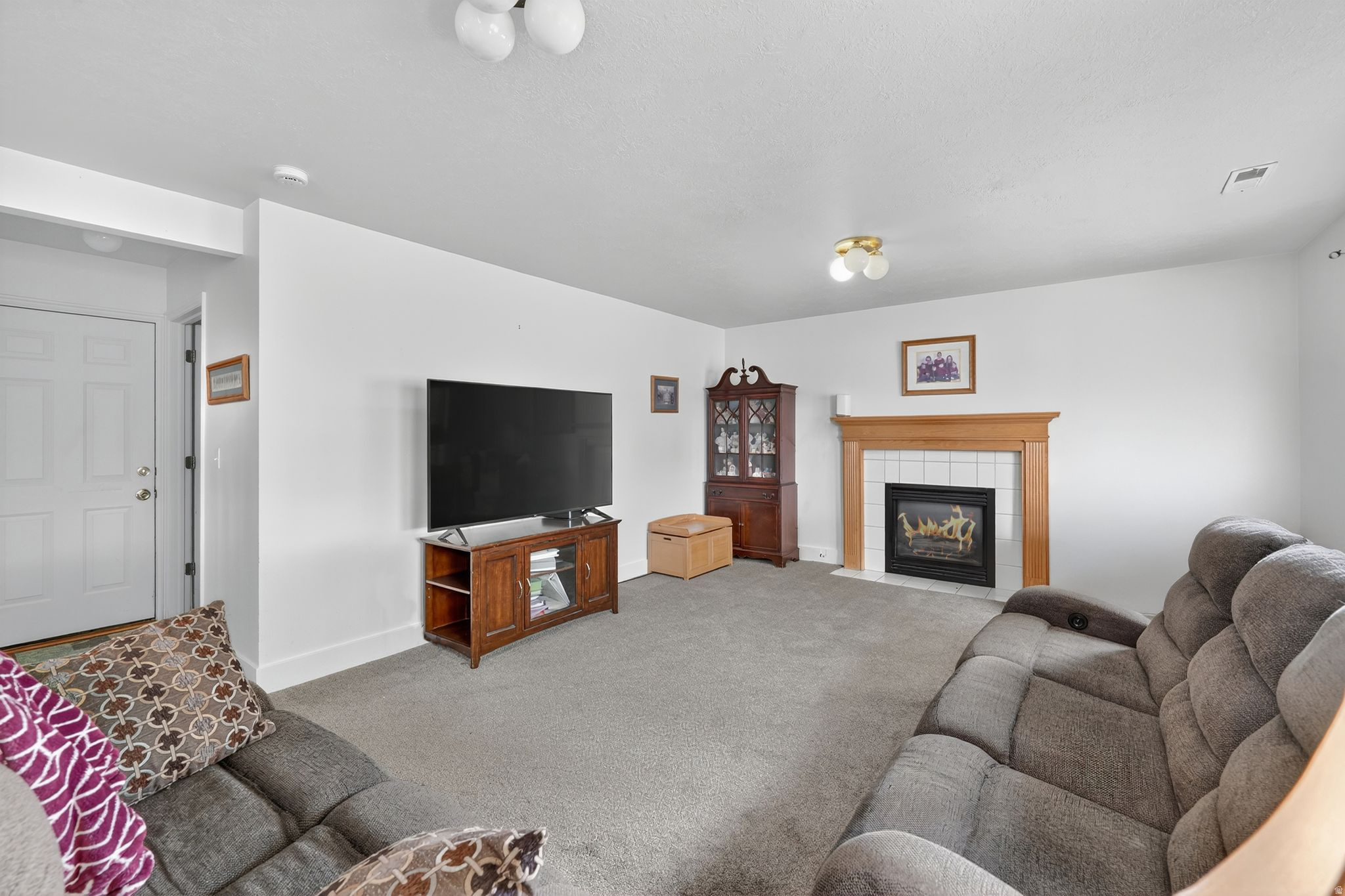 MEADOWS - Residential