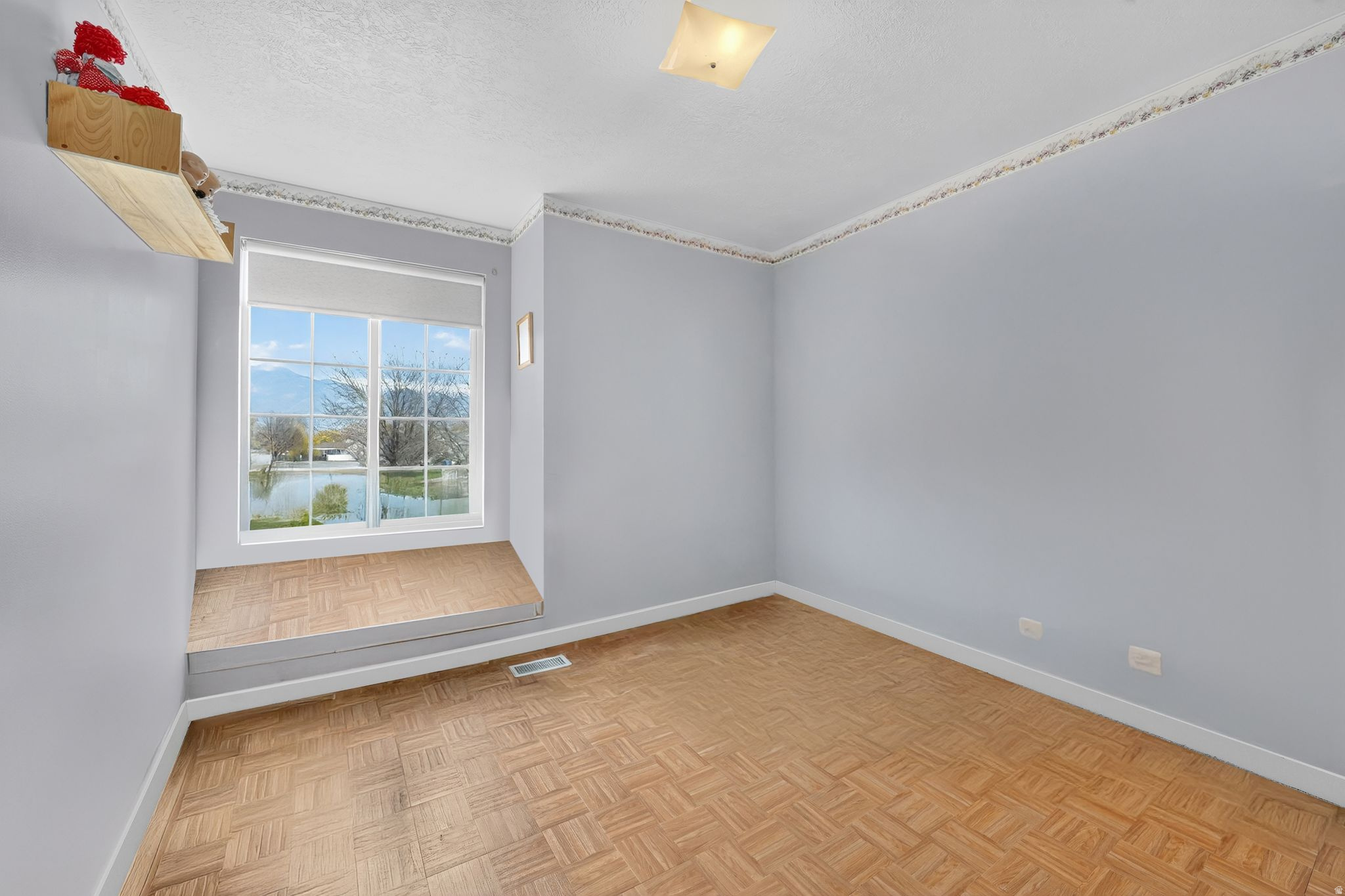 MEADOWS - Residential