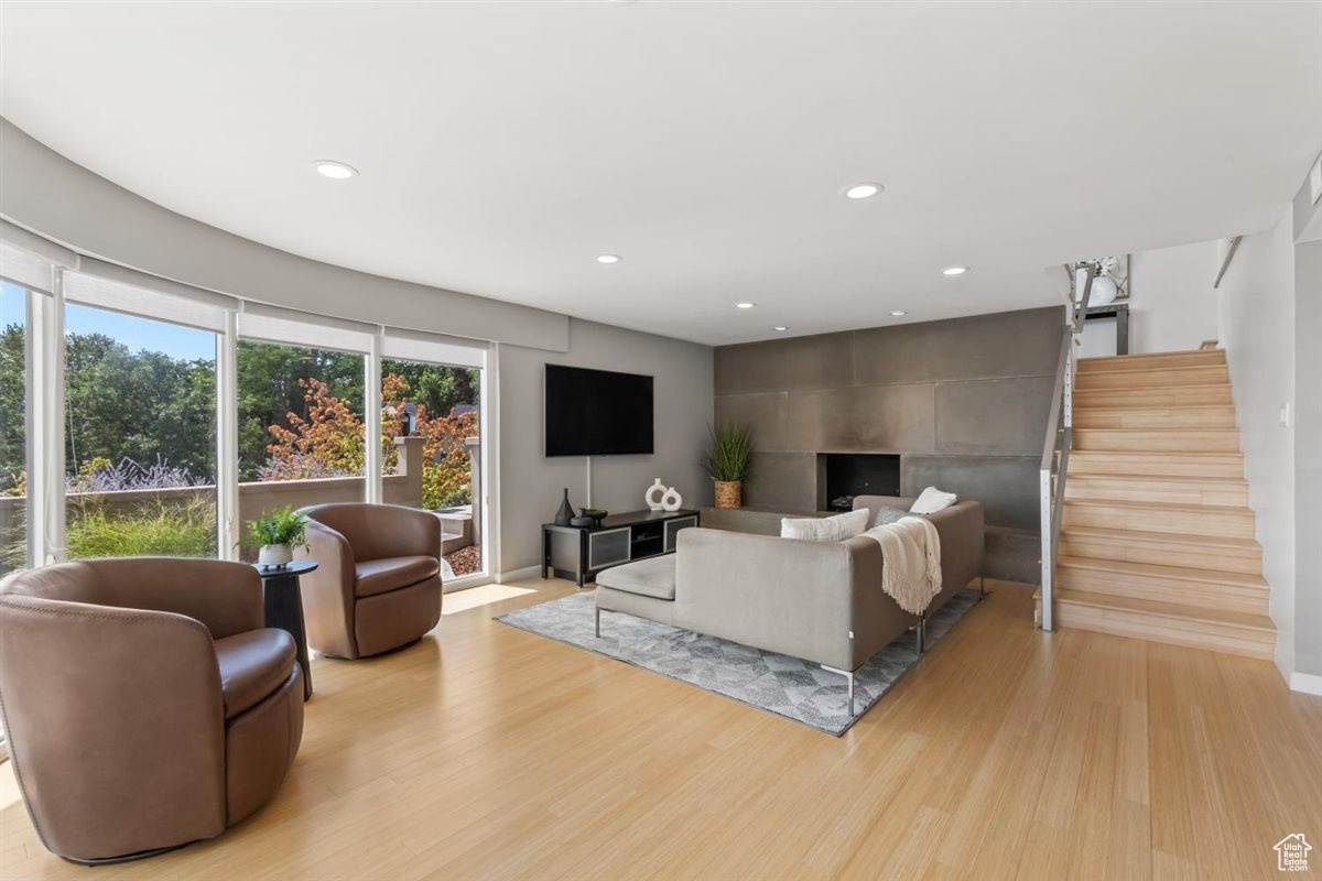 NORTHCREST - Residential