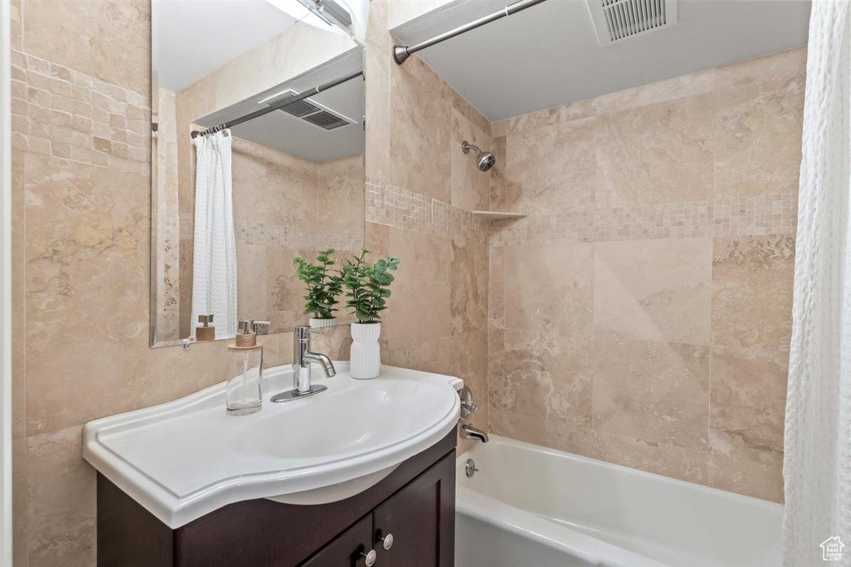 NORTHCREST - Residential