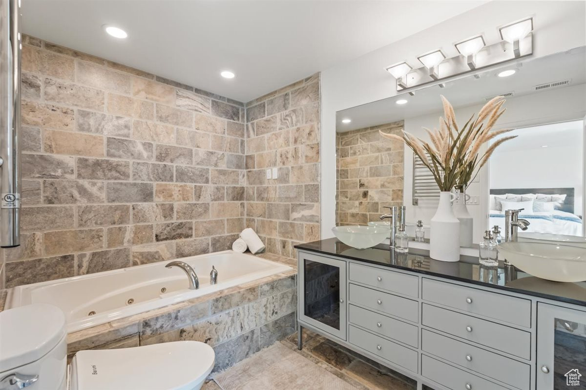 NORTHCREST - Residential