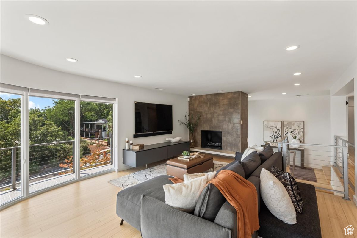 NORTHCREST - Residential