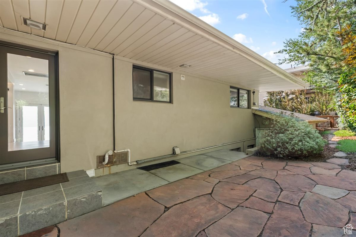 NORTHCREST - Residential