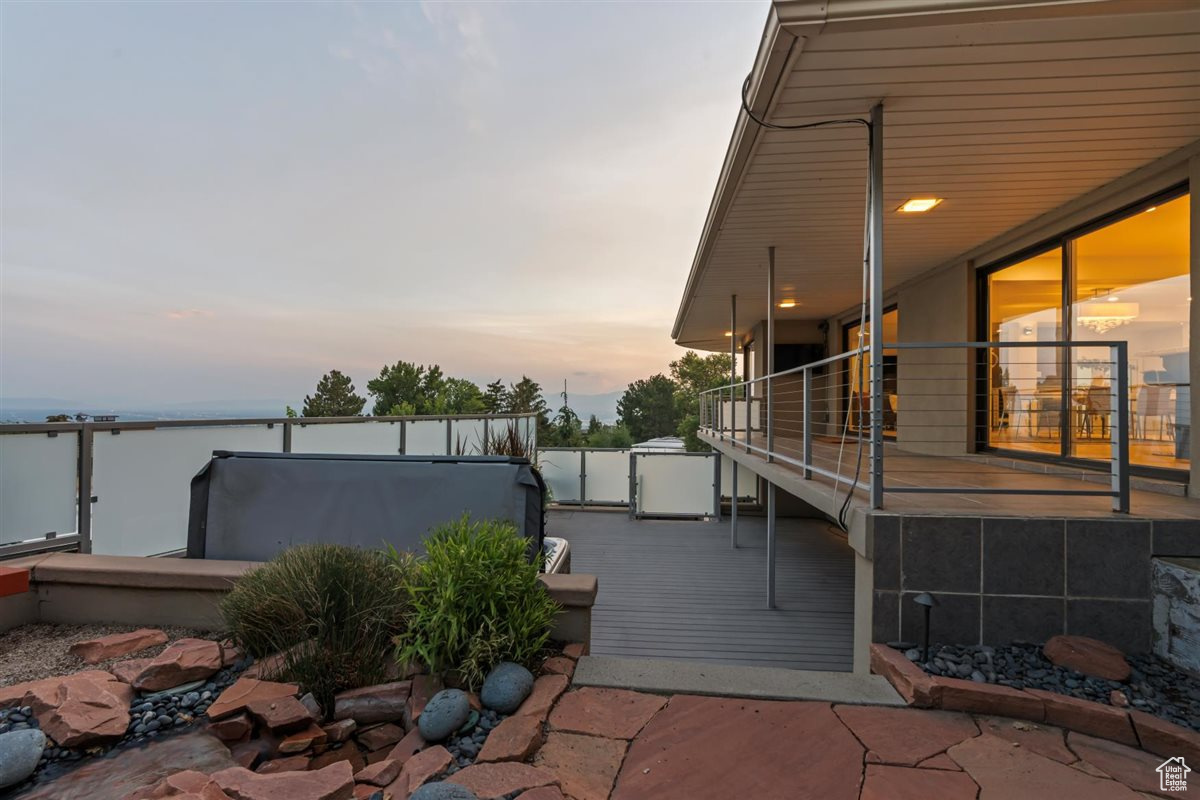 NORTHCREST - Residential