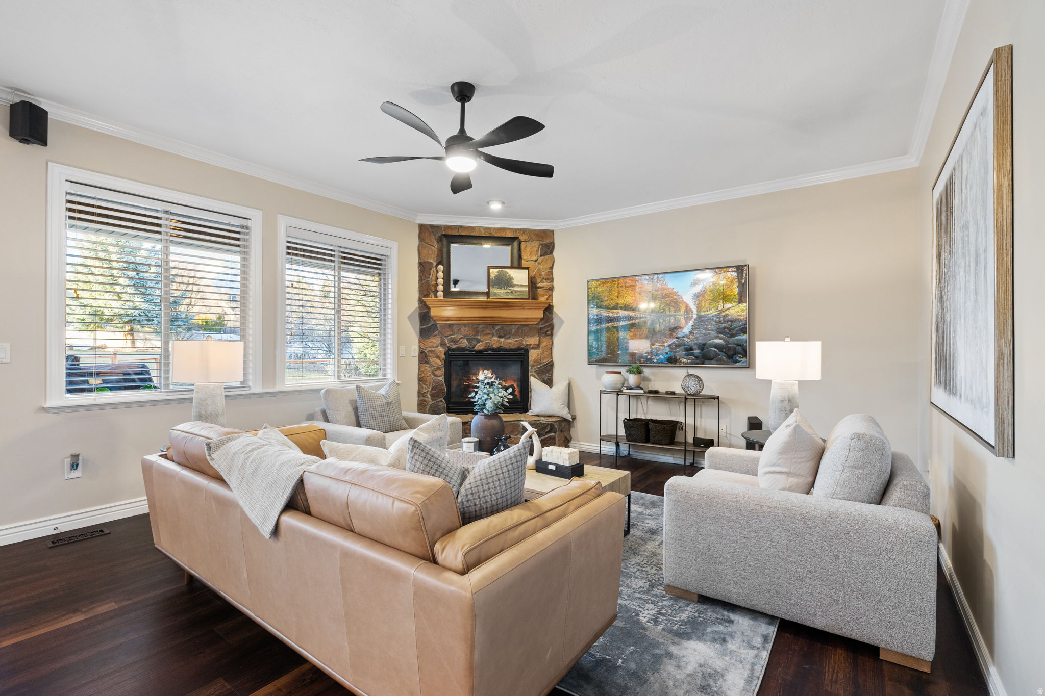 DRY CREEK BENCH - Residential