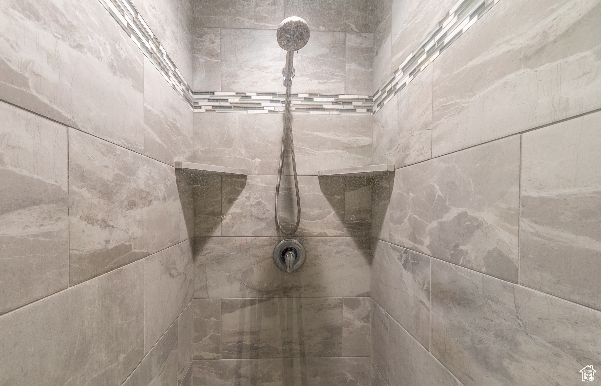 EAGLE POINT - Residential