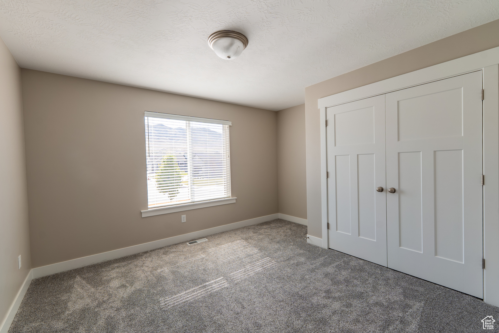 EAGLE POINT - Residential