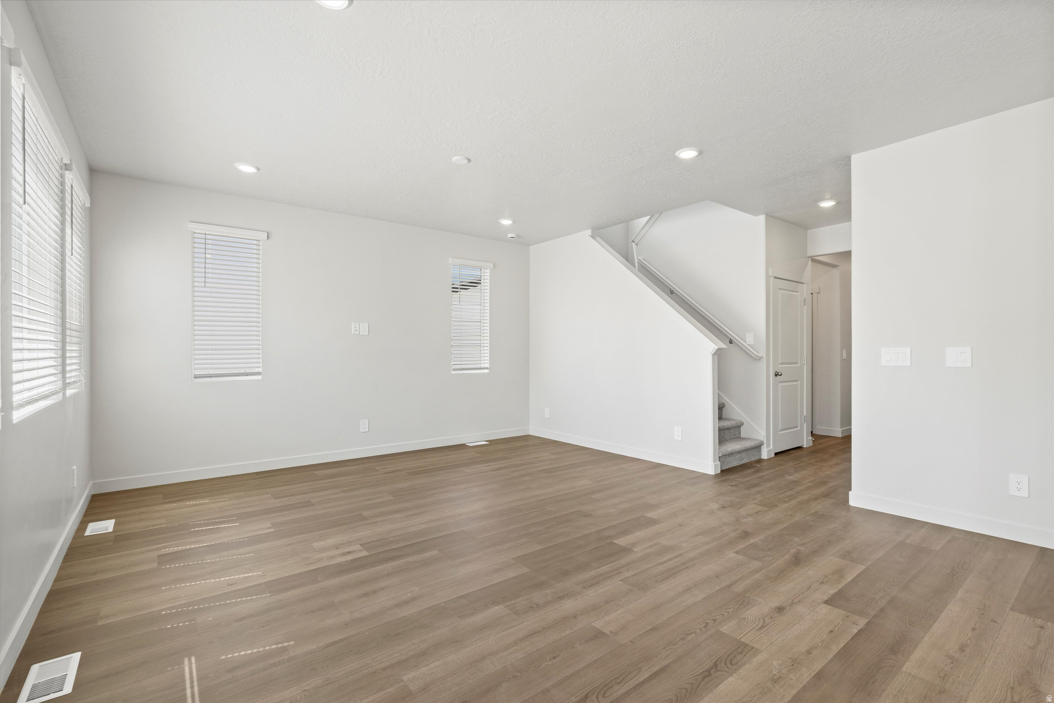 VISTA MEADOWS - Residential