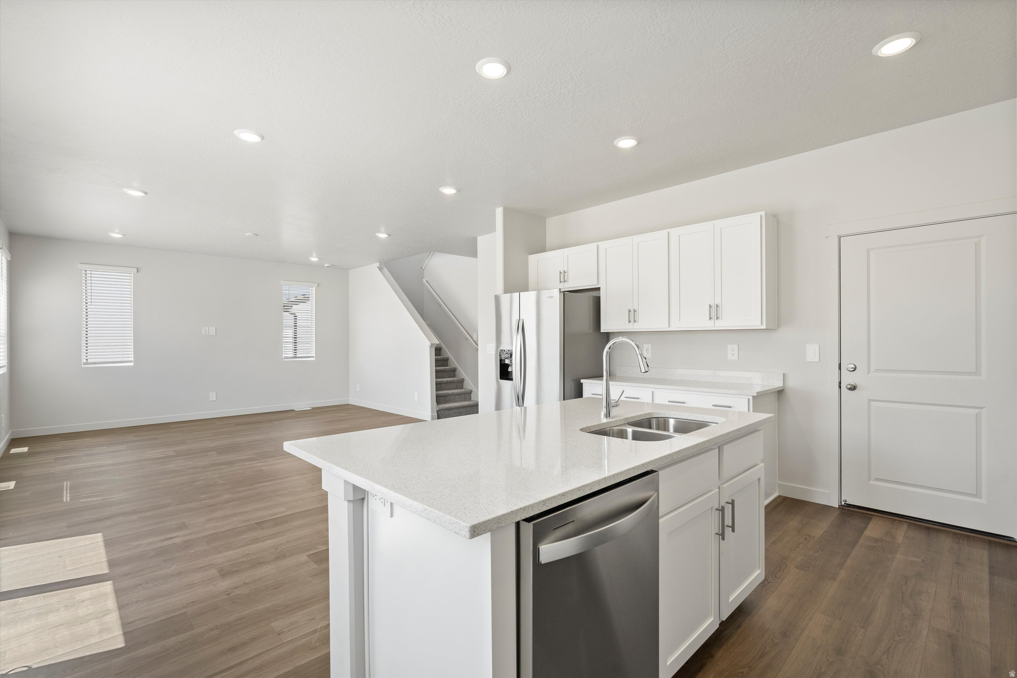 VISTA MEADOWS - Residential