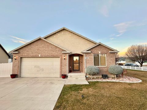 Photo of 1535 SAGEWOOD RD, Price, UT 84501 (MLS # 2127422)