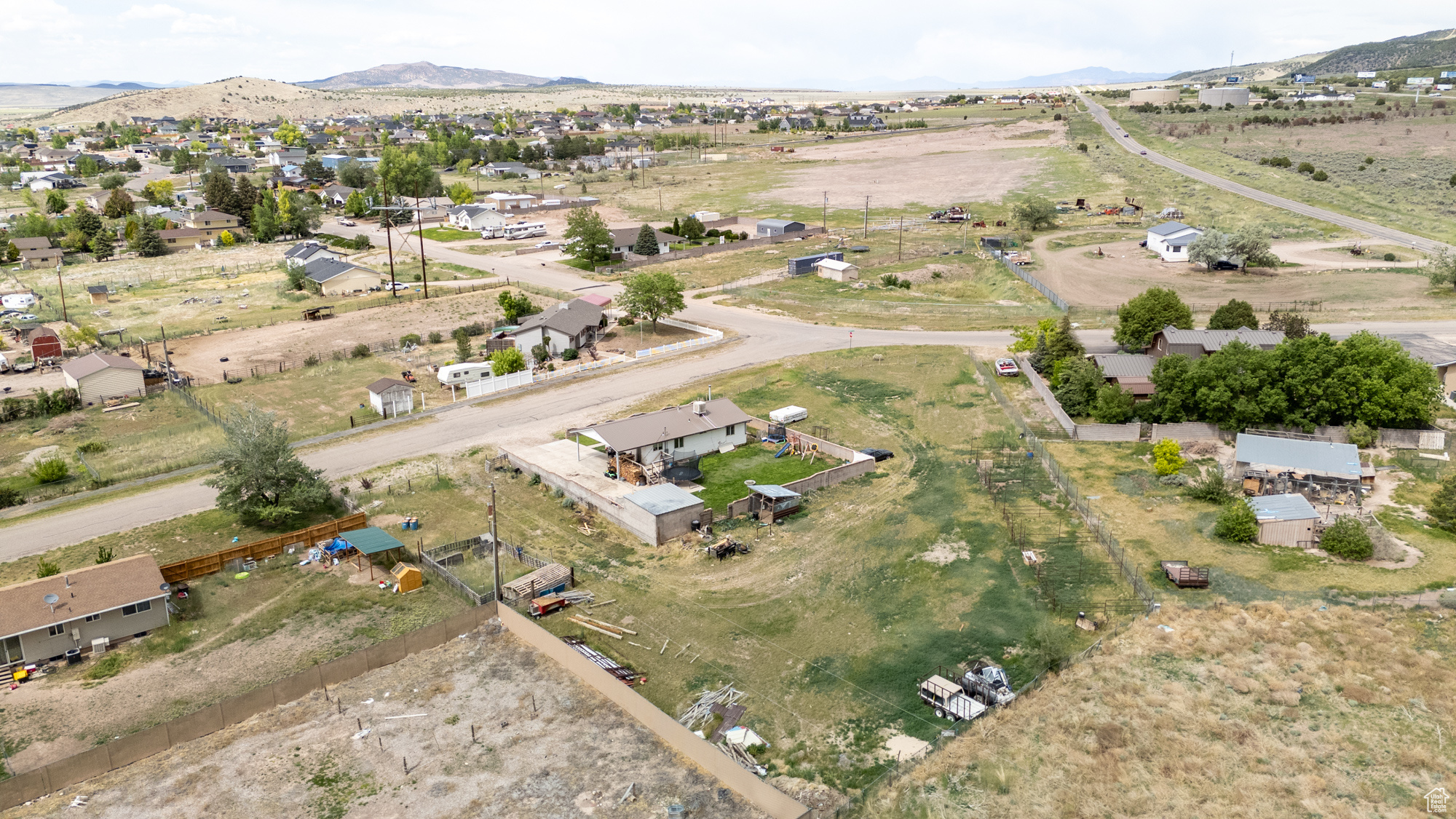 1790 E Homestead Blvd, Enoch, Utah image 49