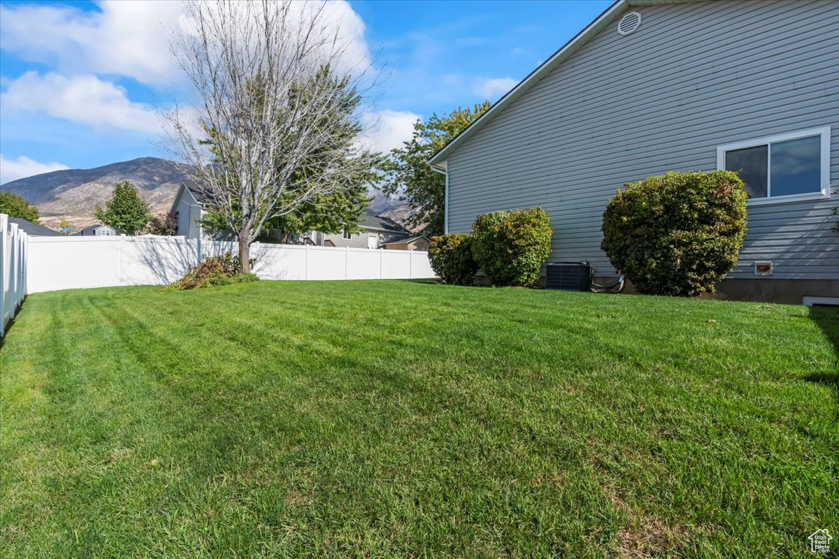 LINDSEY ESTATES - Residential