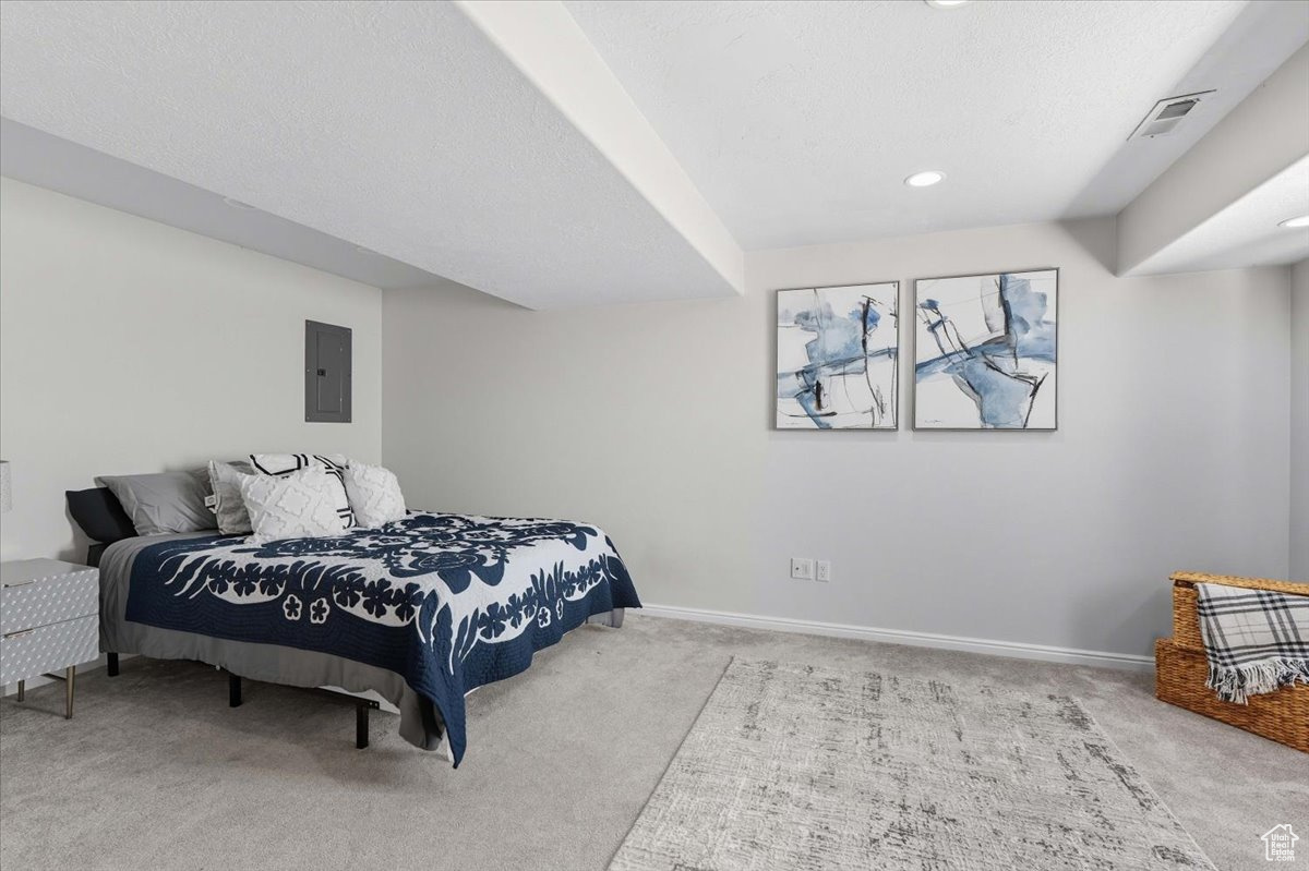 LINDSEY ESTATES - Residential