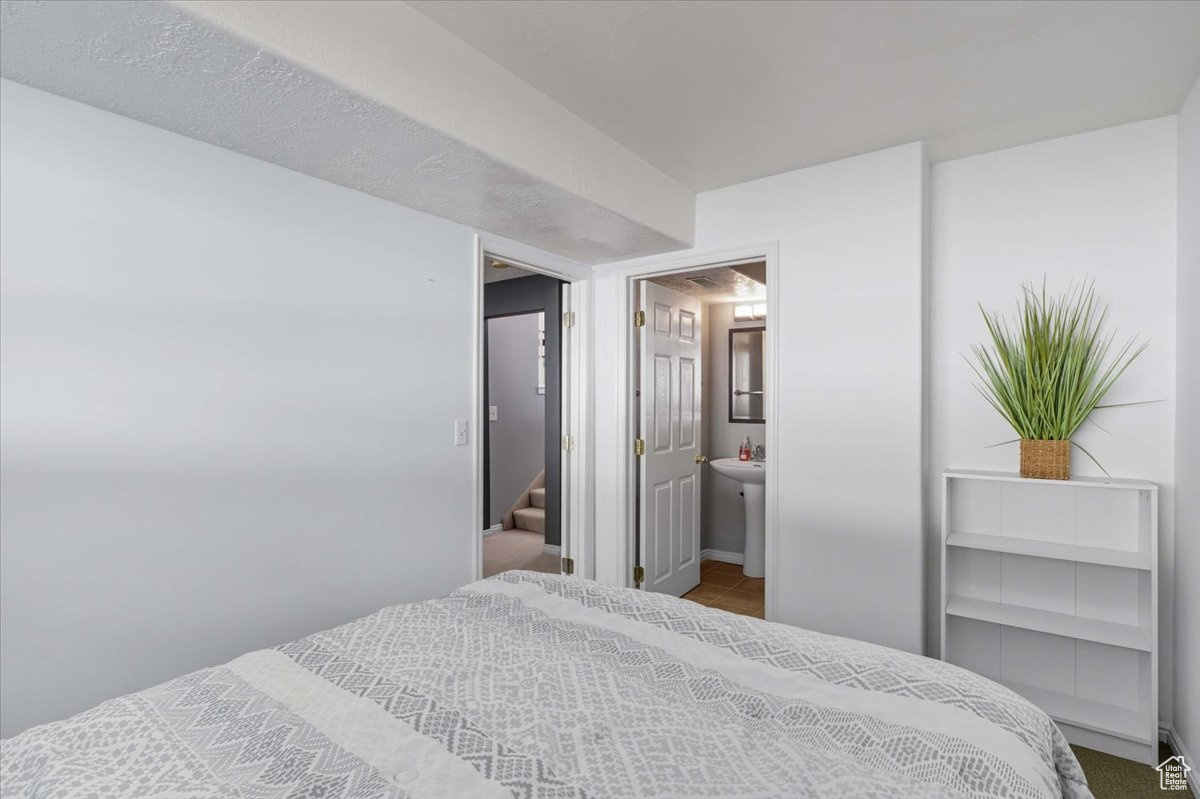 LINDSEY ESTATES - Residential