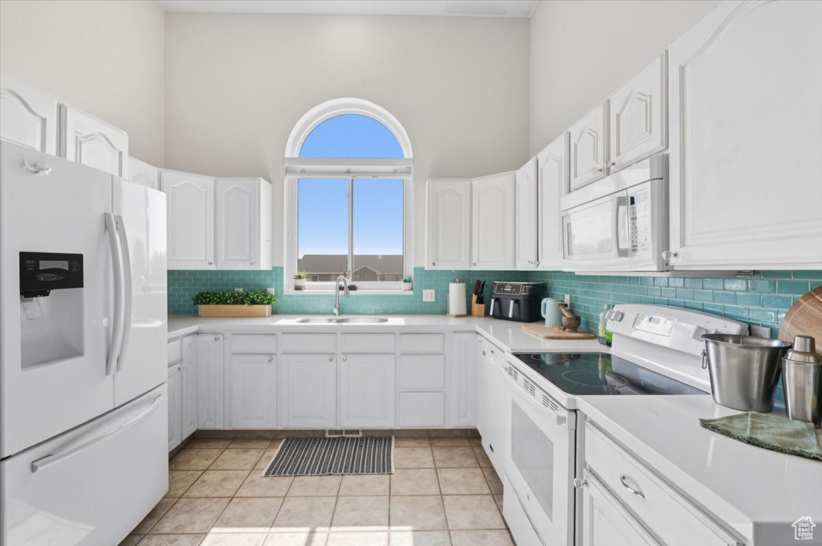 LINDSEY ESTATES - Residential