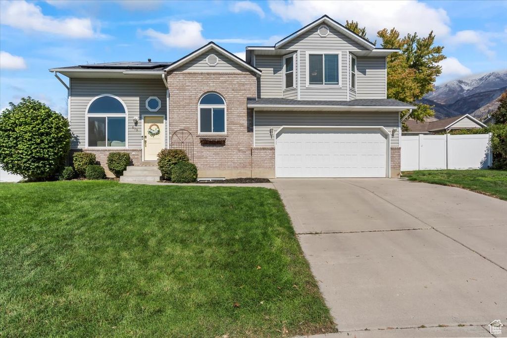 Photo of 819 E 50 S, Pleasant Grove, UT 84062 (MLS # 2116213)