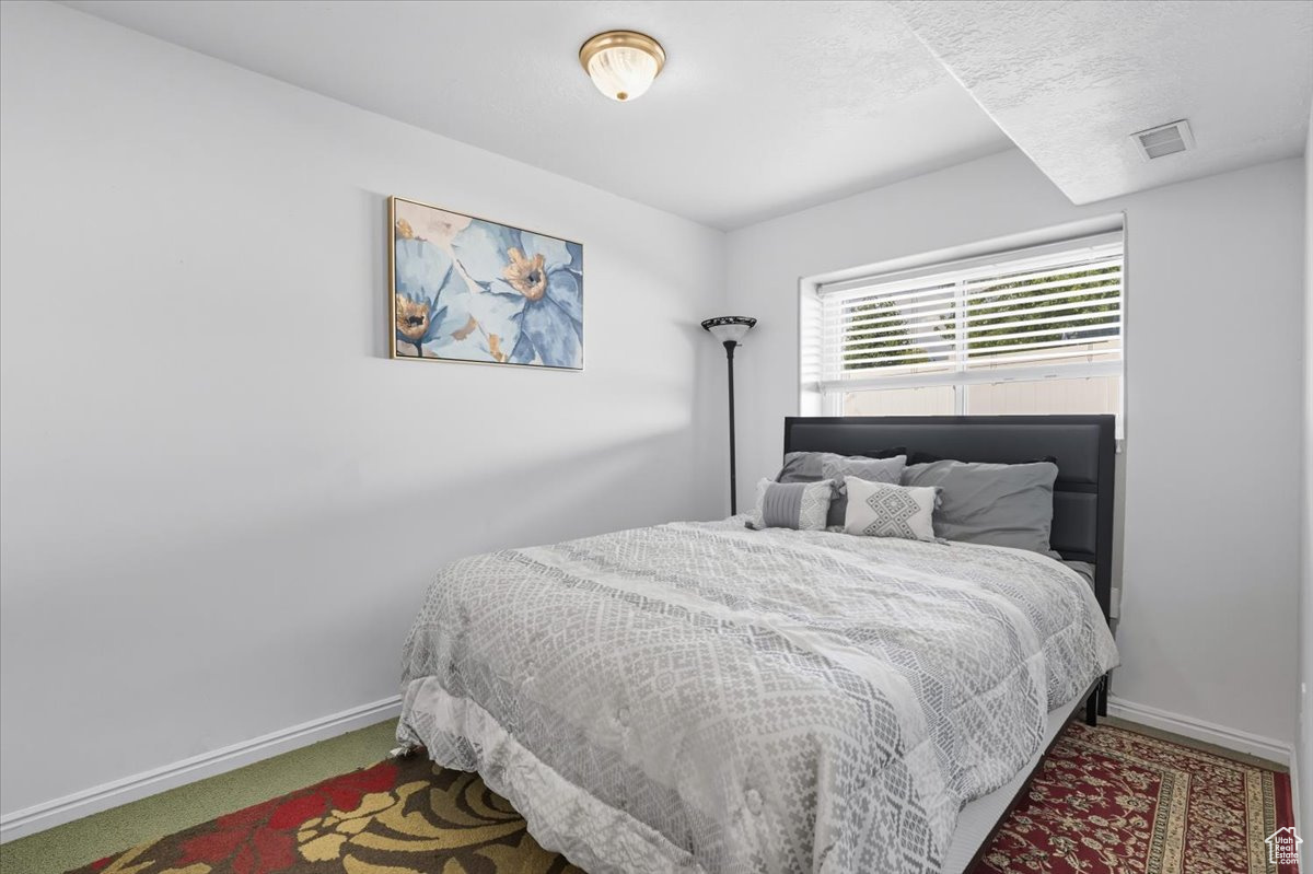 LINDSEY ESTATES - Residential