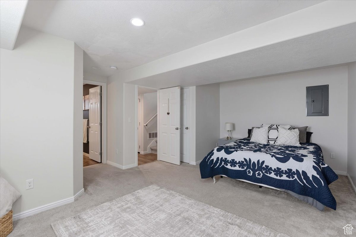 LINDSEY ESTATES - Residential