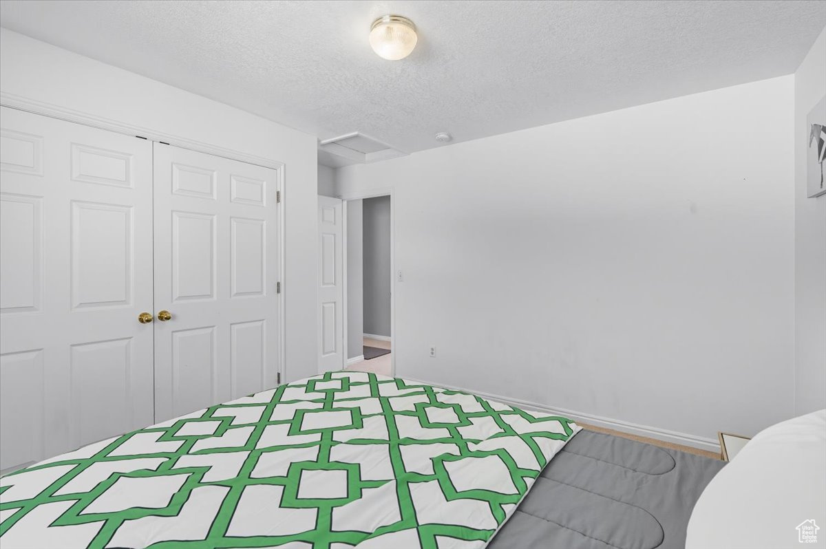 LINDSEY ESTATES - Residential