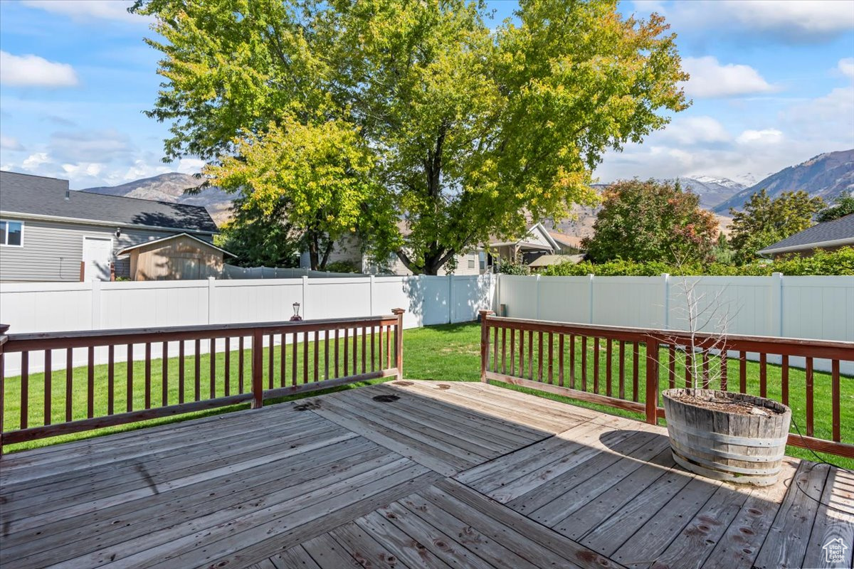 LINDSEY ESTATES - Residential